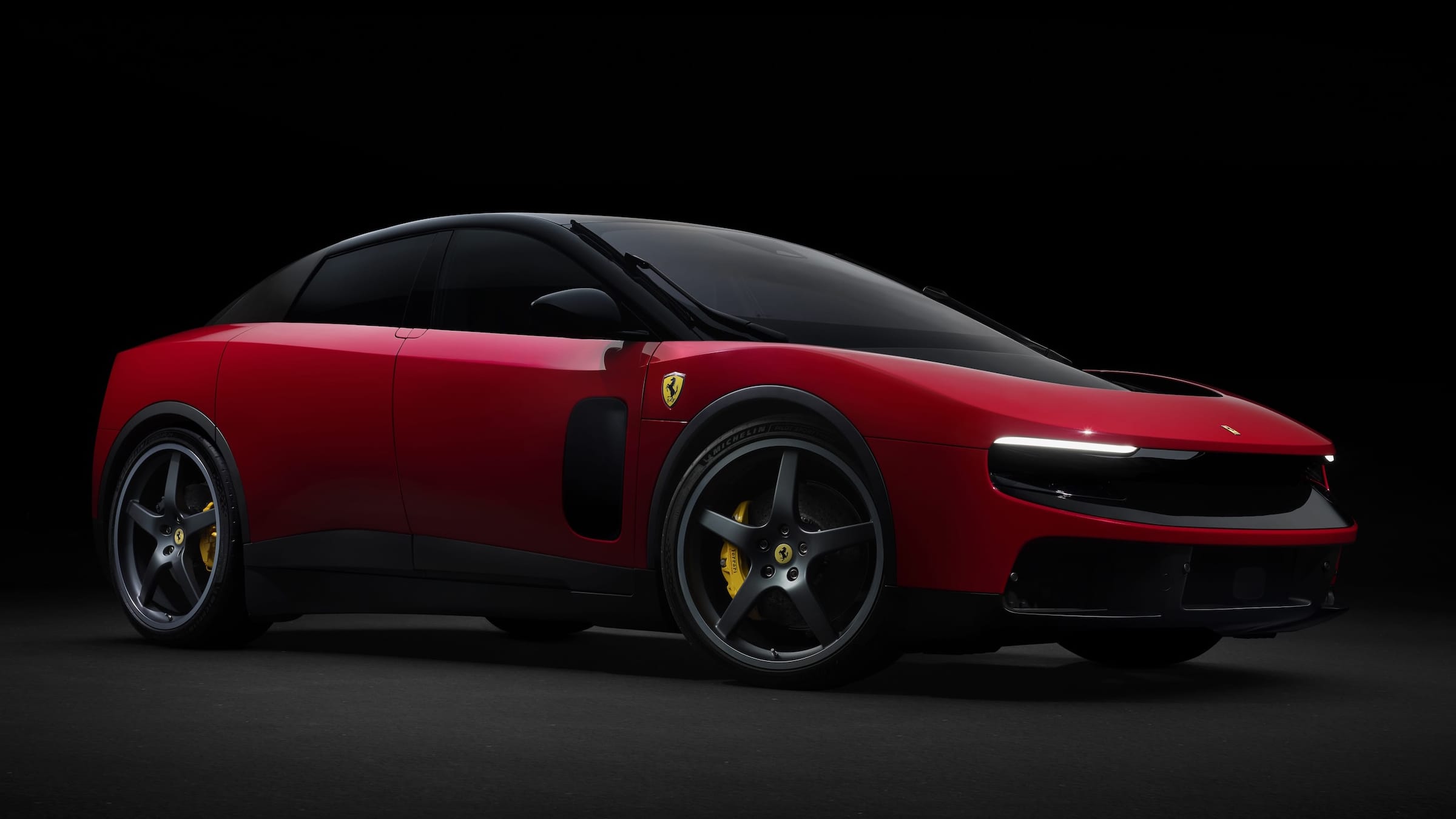 Ferrari Luce, première voiture électrique designée par Jony Ive